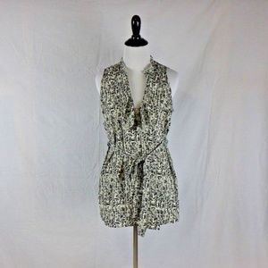 Two Hearts Maternity Shirt Size M